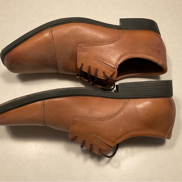 49 Clarks leather dress shoes main image 5